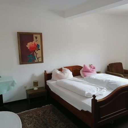 Gasthaus Zur Rose Malsch  Luaran gambar