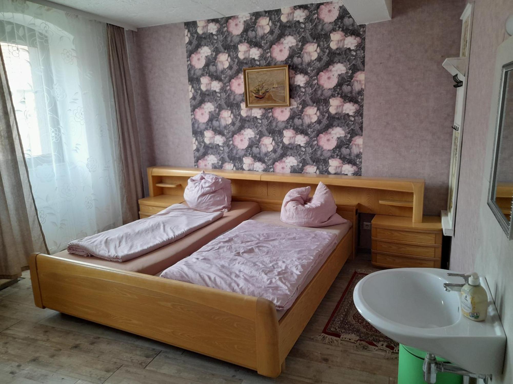 Gasthaus Zur Rose Malsch  Luaran gambar