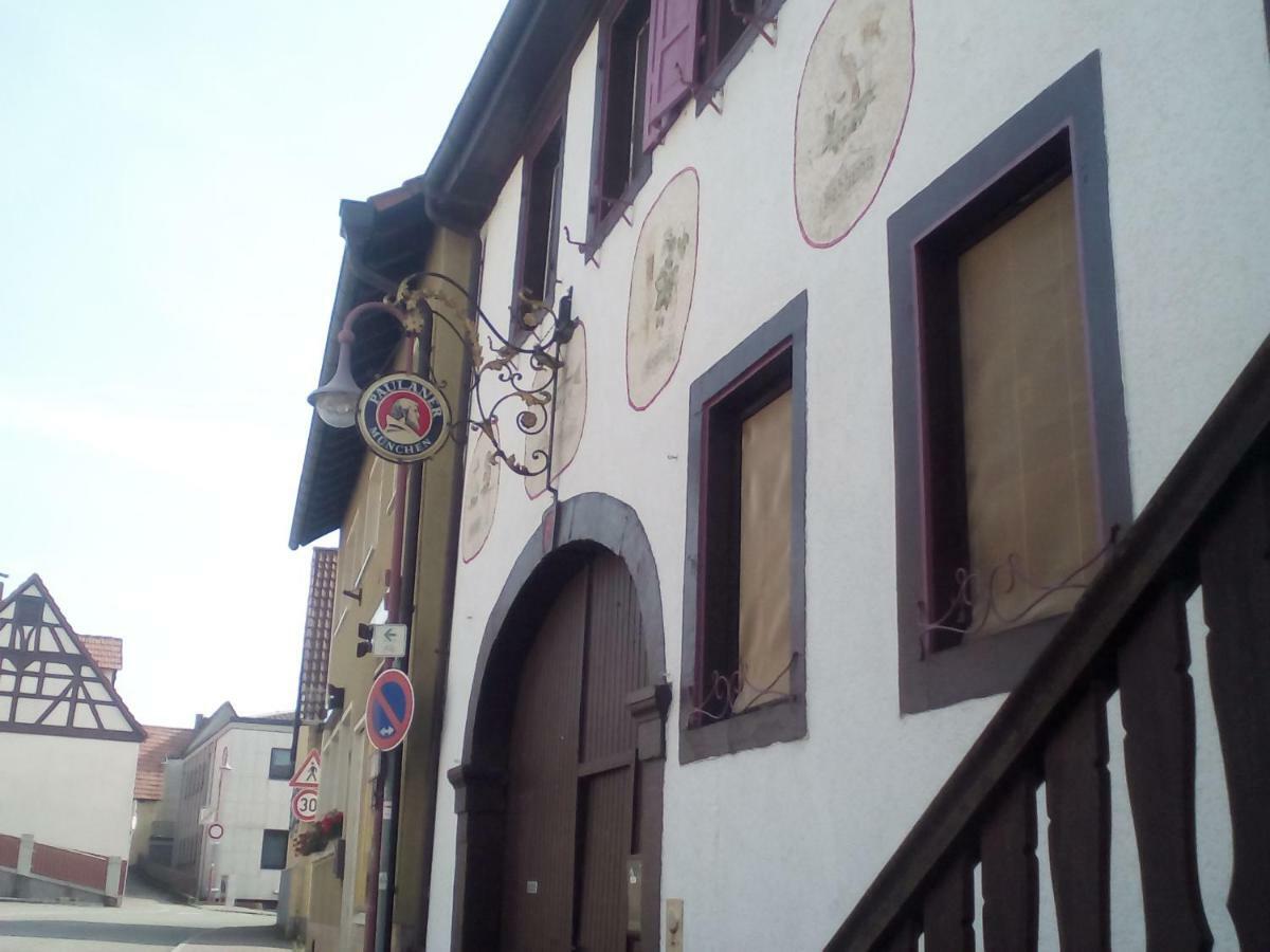 Gasthaus Zur Rose Malsch  Luaran gambar